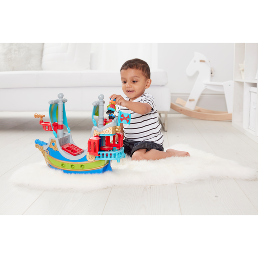 Happyland Fairy Tale Pirate Ship